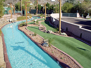 Mini-golf curbing